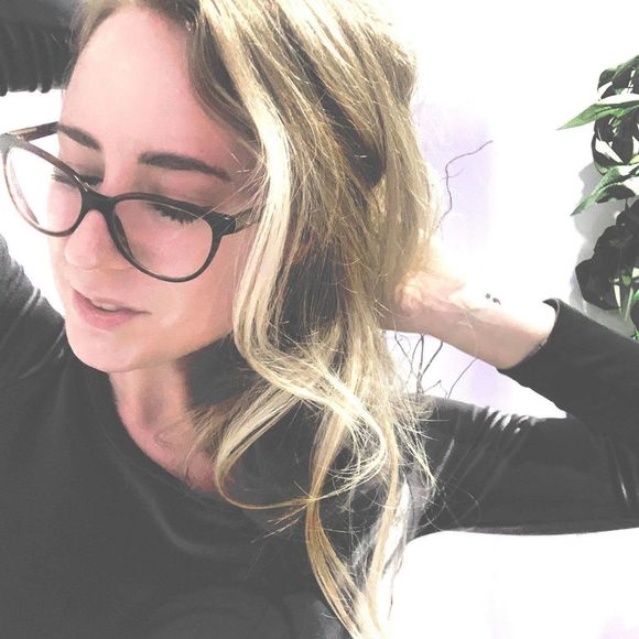 Meet your Posher, Michele - Picture 1 of 1